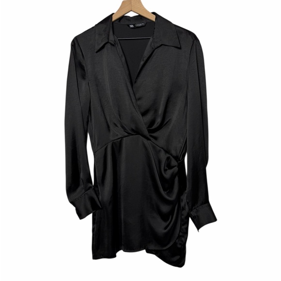 ZARA WOMEN'S BLACK SATIN MINI LONG SLEEVE DRESS SIZE LARGE PRE-OWNED - Picture 2 of 7